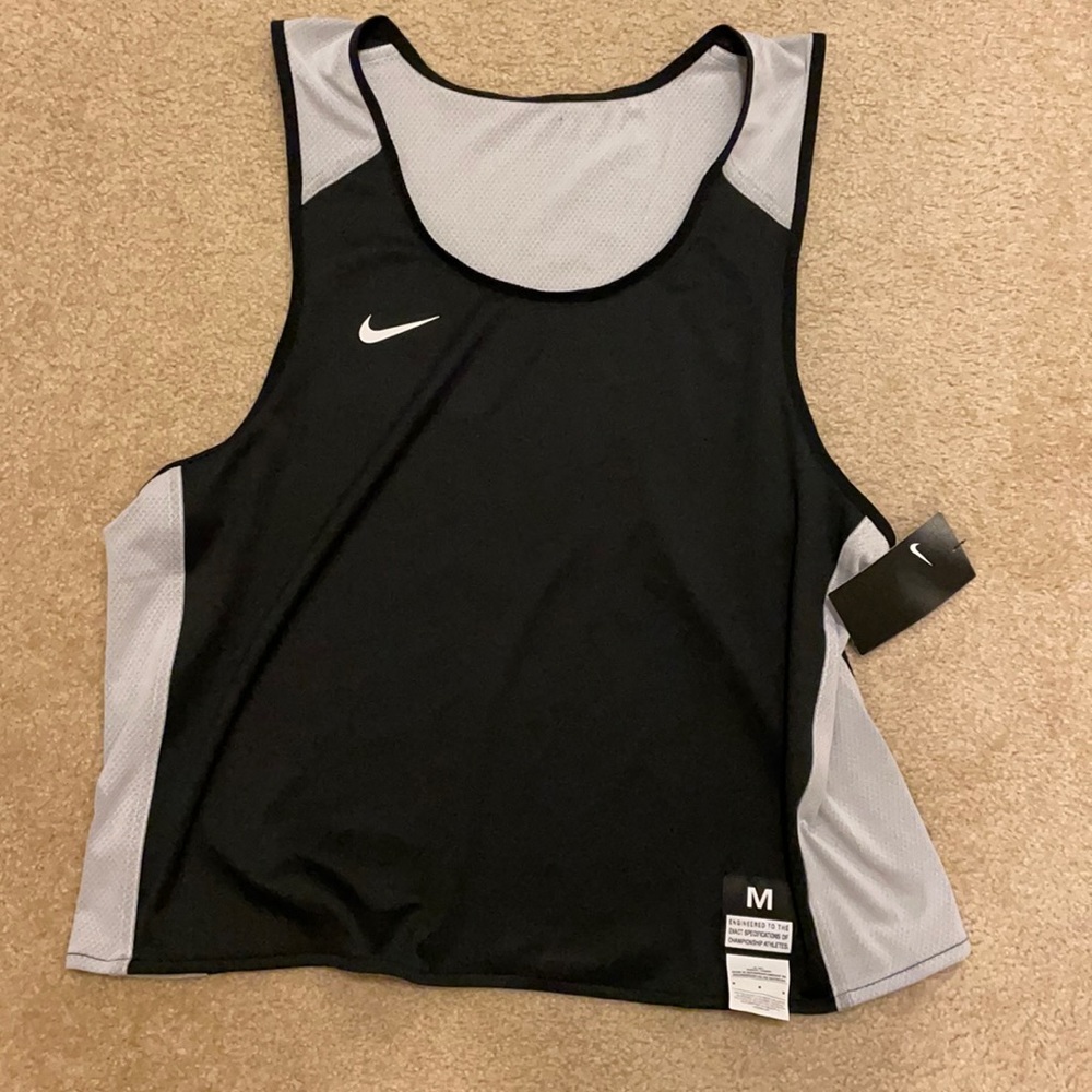 Nike men’s tank top